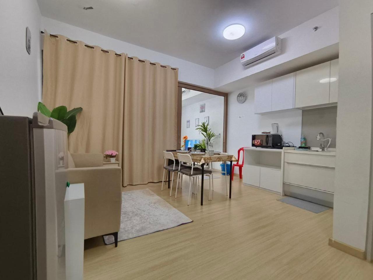 Cozy Mrt-Linked Unit, Dsara Sentral Sovo #Ds1 Sungai Buloh Esterno foto